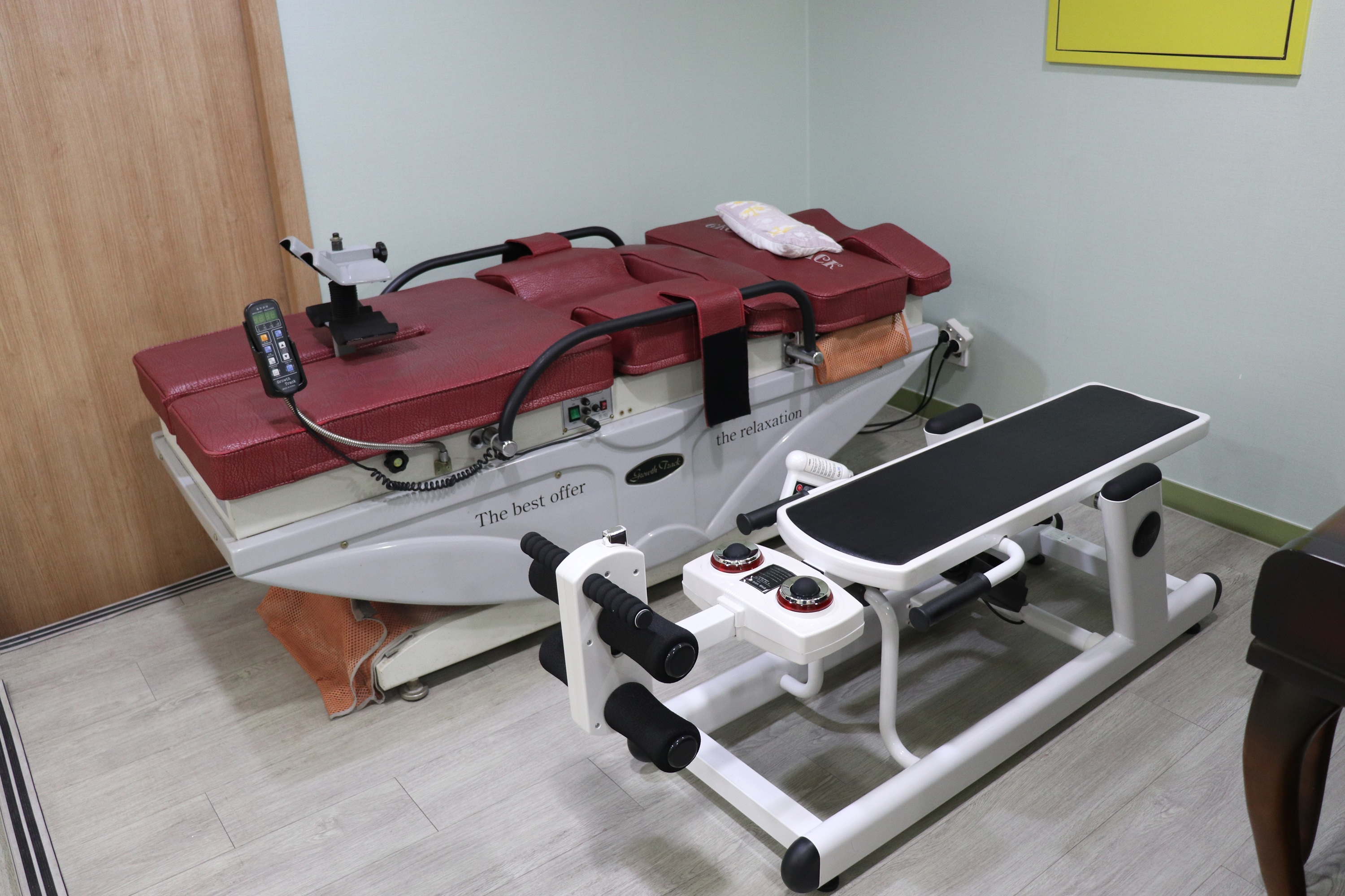 아이의 성장부터 통증, 바른 체형 교정까지 세심하게 치료하는 공간입니다.