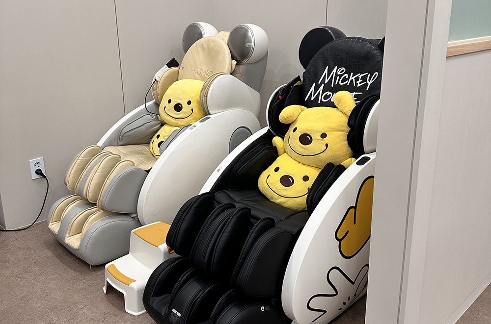 아이의 성장부터 통증, 바른 체형 교정까지 세심하게 치료하는 공간입니다.